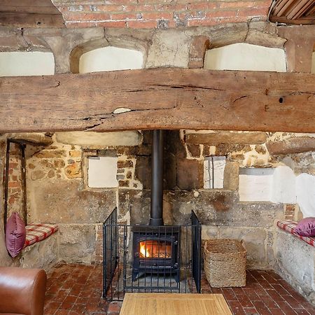 Pollard Cottage Lingfield Esterno foto