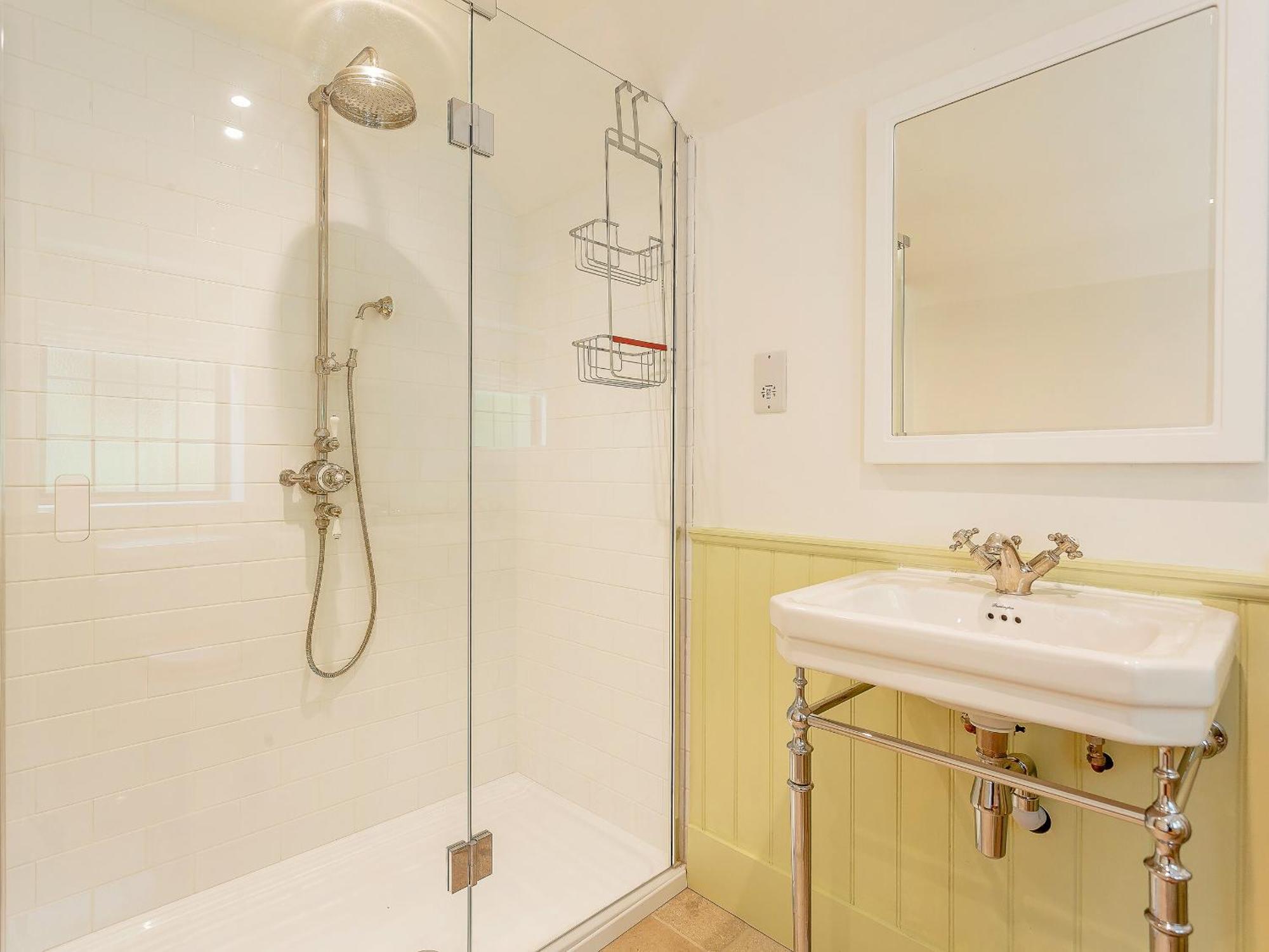 Pollard Cottage Lingfield Esterno foto